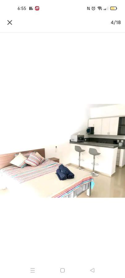 Suites 112 *