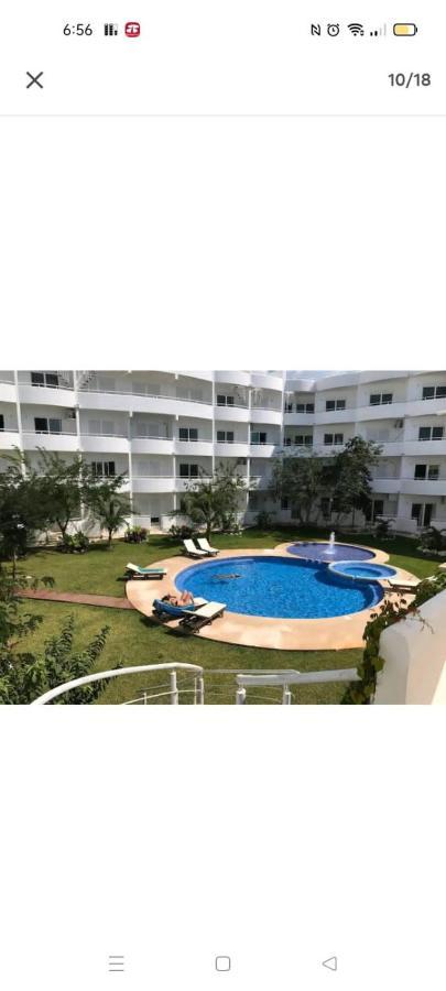 Suites 112 Apartment *
